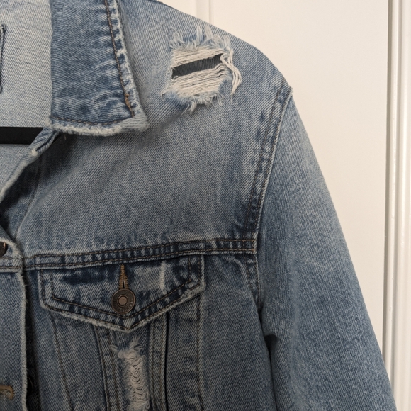 F21 denim Jacket - Picture 3 of 5